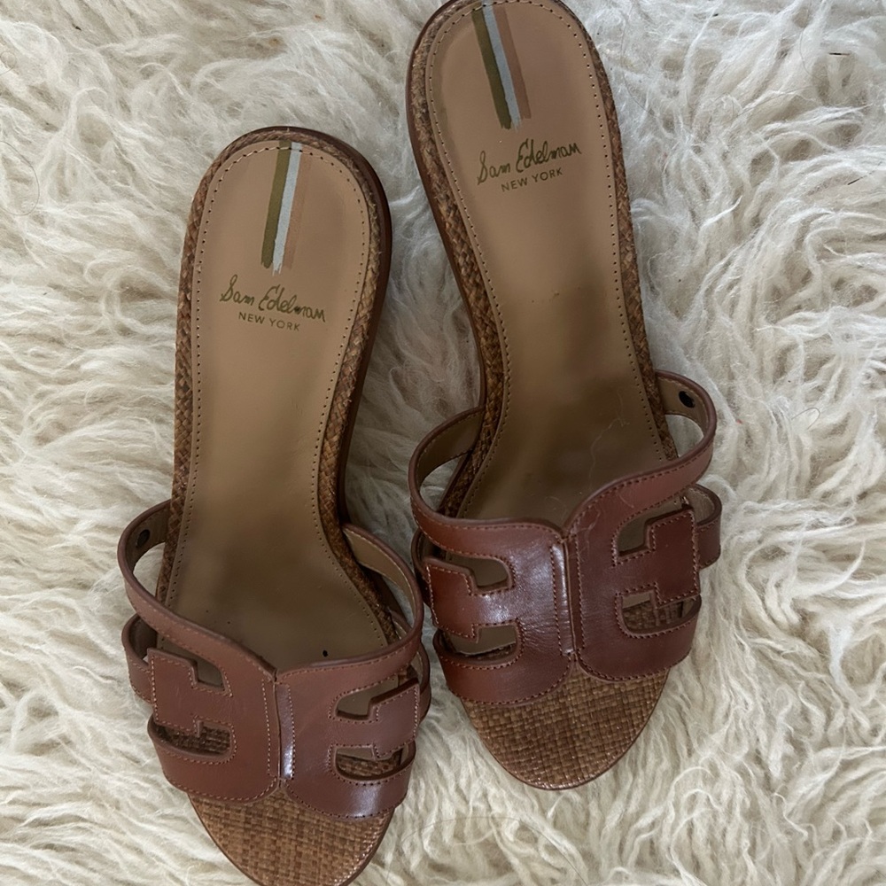 Sam Edelman Tan and Brown Slide Sandals 7.5